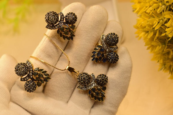Stylish Real Stone Necklace Set for Girls/Women