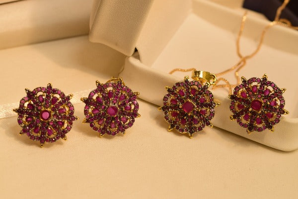 Elegant Real Stone Gold Plated Necklace Set for Girls/Women