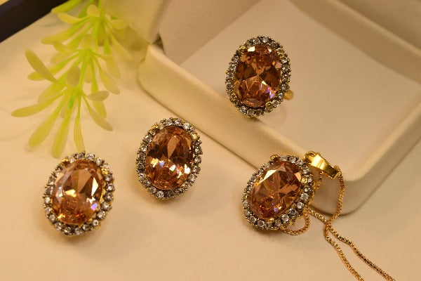 Stylish Design Real Stone Gold Plated Necklace Set for Girls/Women