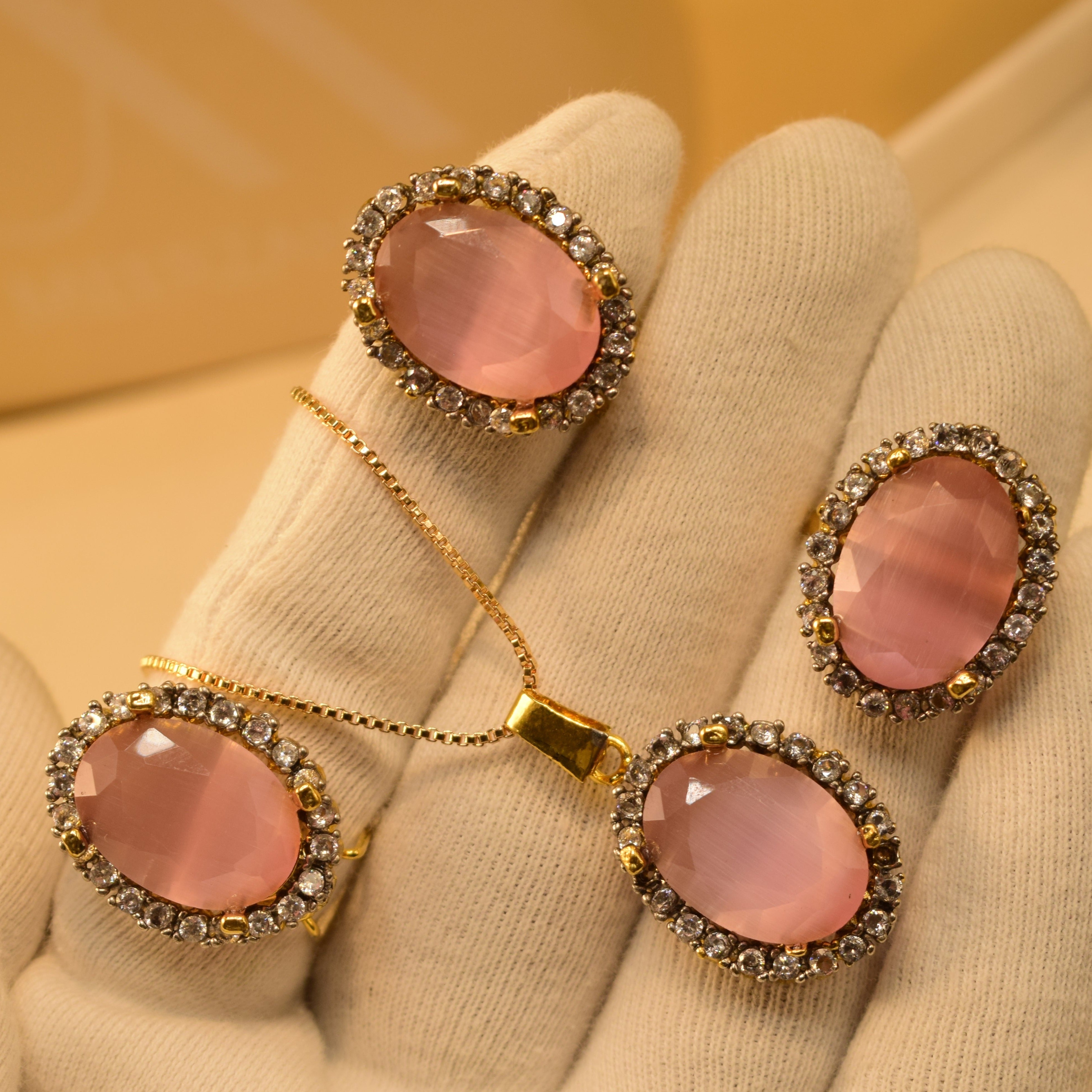 Stylish Design Real Stone Gold Plated Necklace Set for Girls/Women