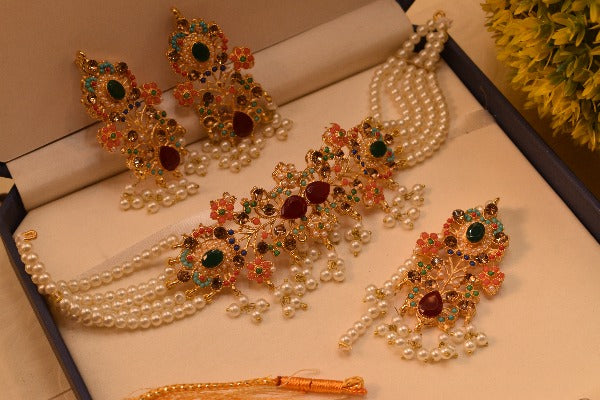 Elegant Real Stone Choker Set for Girls/Women