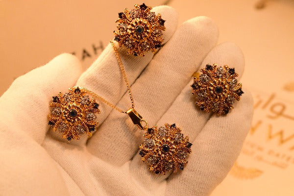 Beautiful Design Gold Plated Real Stones Necklace Set for Girls/Women