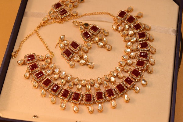Elegant Gold Plated Necklace Set for Girls/Women