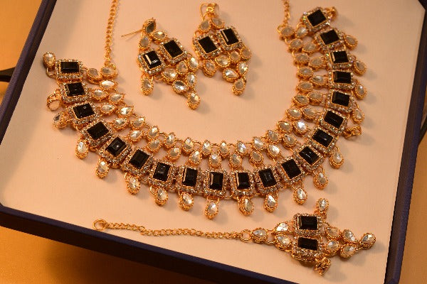 Elegant Gold Plated Necklace Set for Girls/Women