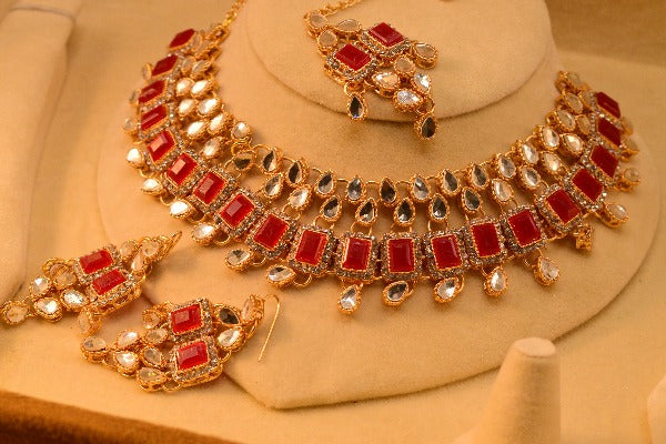 Elegant Gold Plated Necklace Set for Girls/Women
