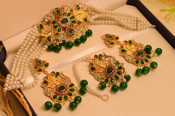 Elegant Gold Plated Choker Set