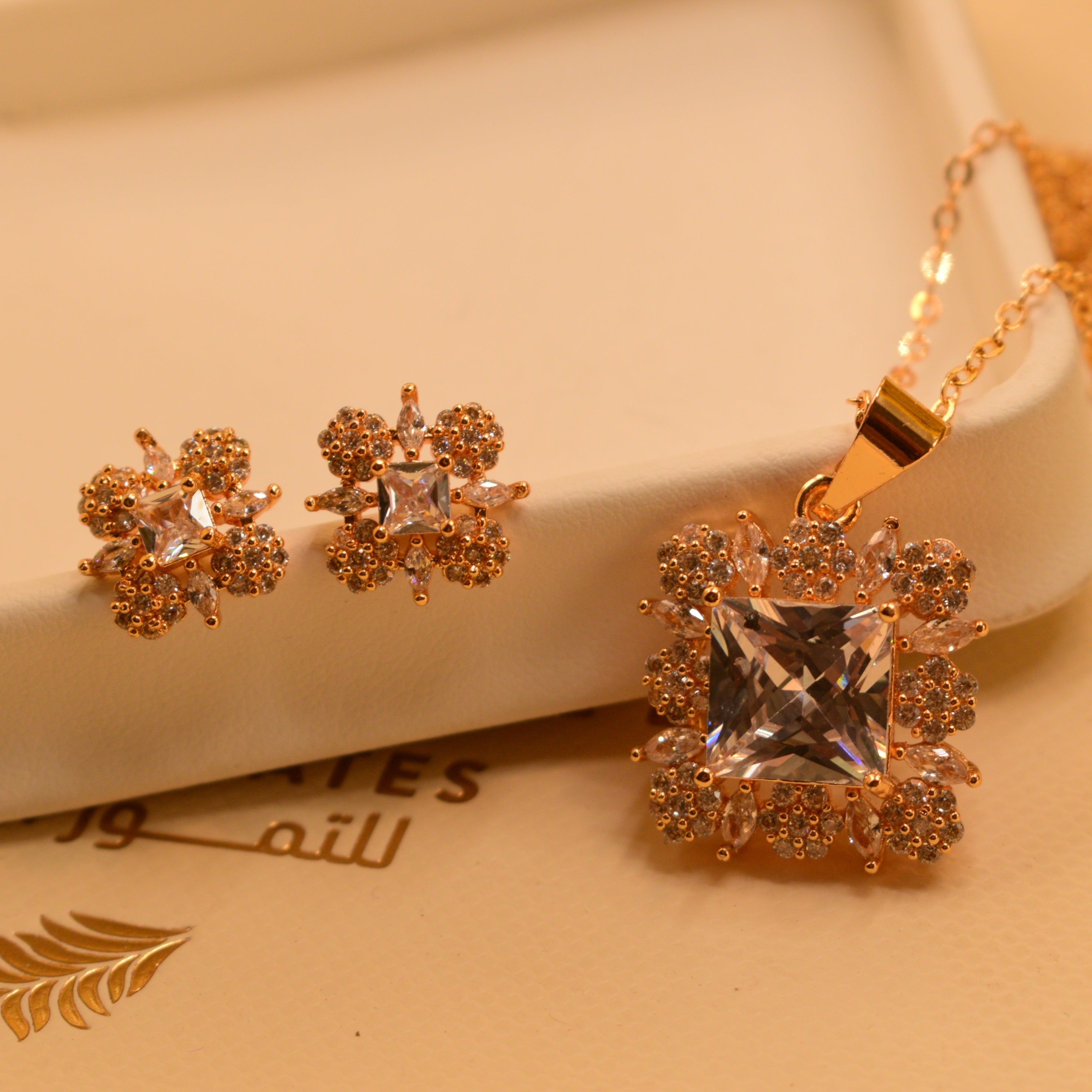 1K Classic Gold Plated Necklace Set For Girls/Women
