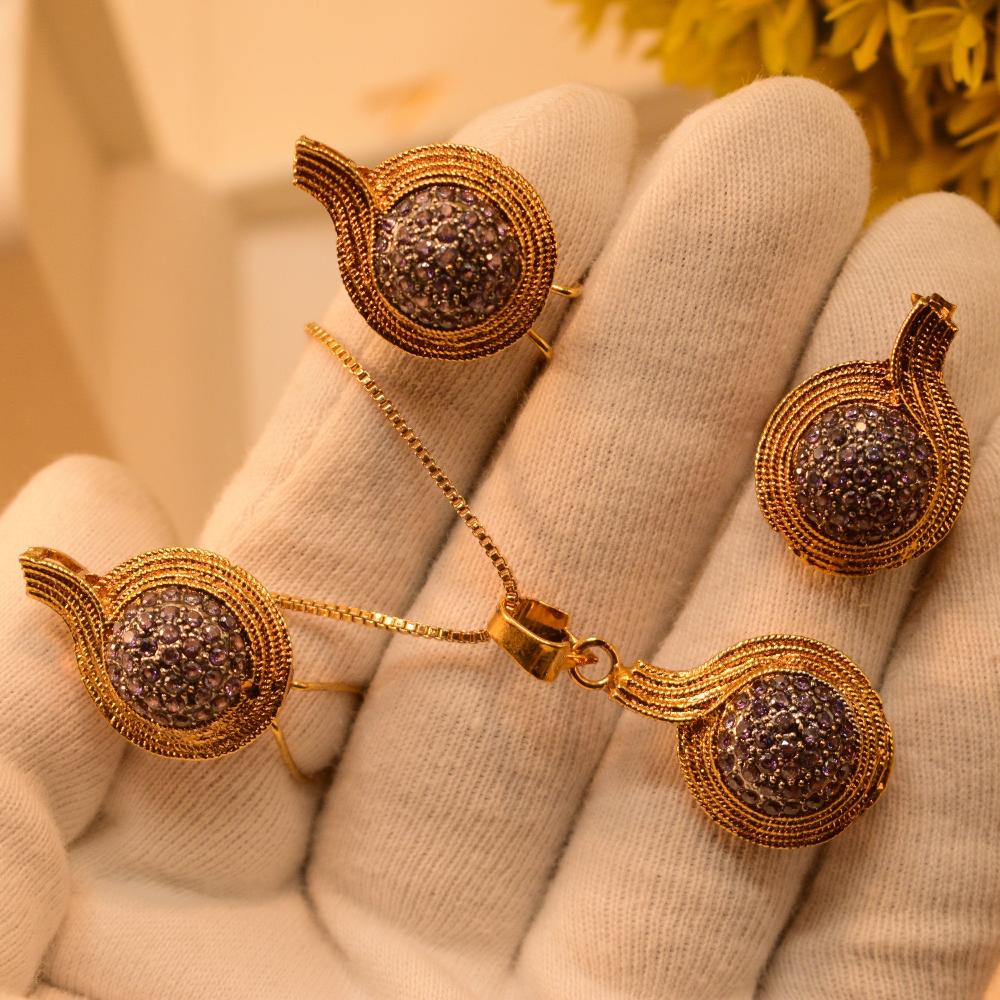 Glamorous 24K Gold Plated Crystal Stones Necklace Set for Girls/Women