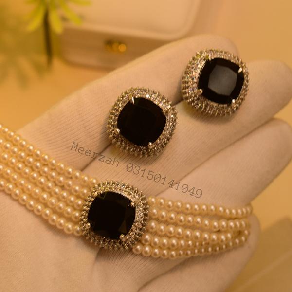 Glamorous Design Real Stones Pearls Necklace Set for Girls/Women