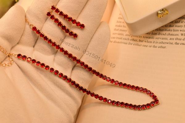 Beautiful Unique Design Real Stones Necklace Set for Girls/Women