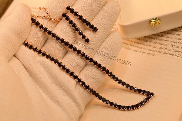 Beautiful Unique Design Real Stones Necklace Set for Girls/Women