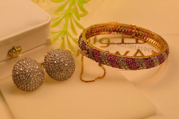 Luxury Design Crystal Stones Gold Plated Bangle Set for Girls/Women