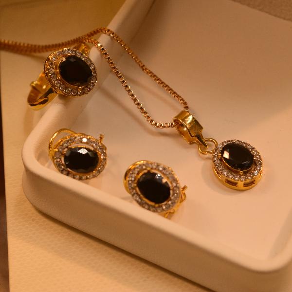 Fancy Unique Real Stones Gold Plated Necklace Set for Girls/Women
