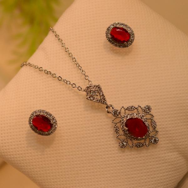 Beautiful Design Real Stones Silver Necklace Set for Girls/Women