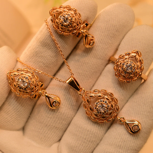 Beautiful Design Gold Plated Real Stones Necklace Set for Girls/Women