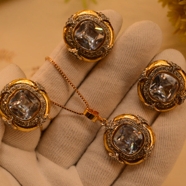 Beautiful Design Gold Plated Real Stones Necklace Set for Girls/Women