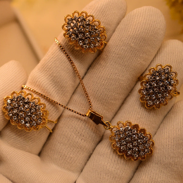 Gorgeous Design Gold Plated Crystal Stones Necklace Set for Girls/Women