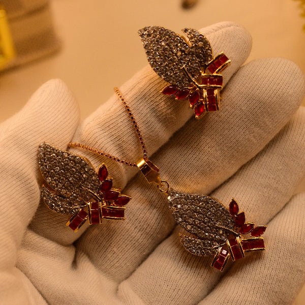 Charming Unique Design Gold Plated Crystal Stones Necklace Set for Girls/Women