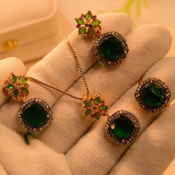 Elegant Unique Design Gold Plated Real Stones Necklace Set for Girls/Women