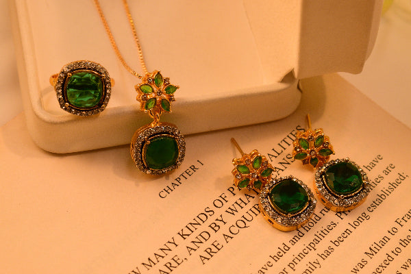 Elegant Unique Design Gold Plated Real Stones Necklace Set for Girls/Women