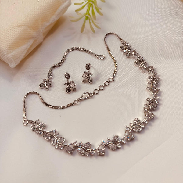 Beautiful Design Silver Plated Crystal Stones Necklace Set for Girls/Women