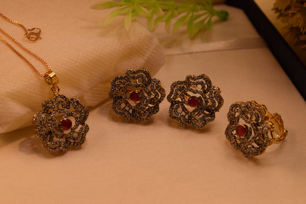 Luxury Design Gold Plated Crystal Stones Necklace Set for Girls/Women