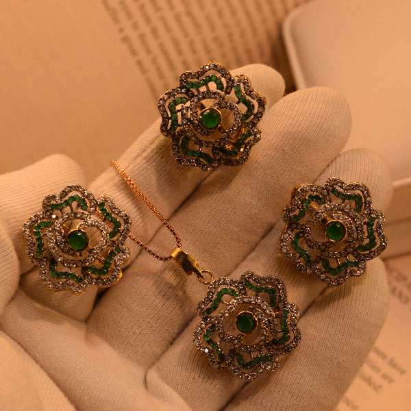 Luxury Design Gold Plated Crystal Stones Necklace Set for Girls/Women