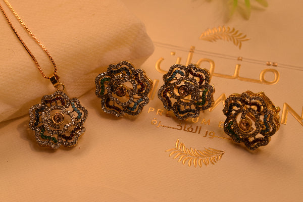 Luxury Design Gold Plated Crystal Stones Necklace Set for Girls/Women