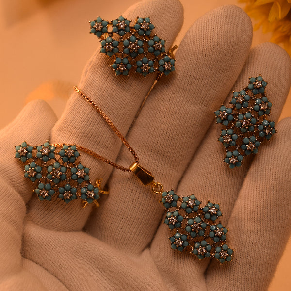 Stylish Design Gold Plated Crystal Stones Necklace Set for Girls/Women