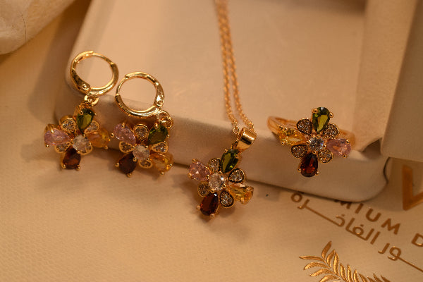 Elegant Design Gold Plated Crystal Stones Necklace Set for Girls/Women