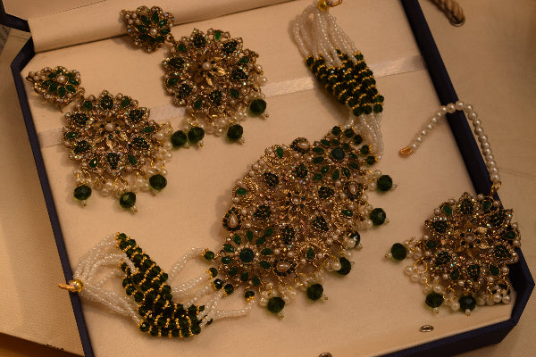 Luminous Design Gold Plated Real Stones Necklace Set for Girls/Women