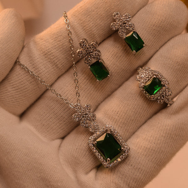 Dazzling Design Silver Plated Crystal Stones Necklace Set for Girls/Women