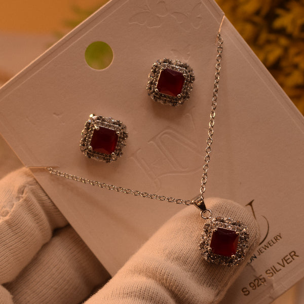 Stylish Design Silver Plated Crystal Stones Necklace Set for Girls/Women