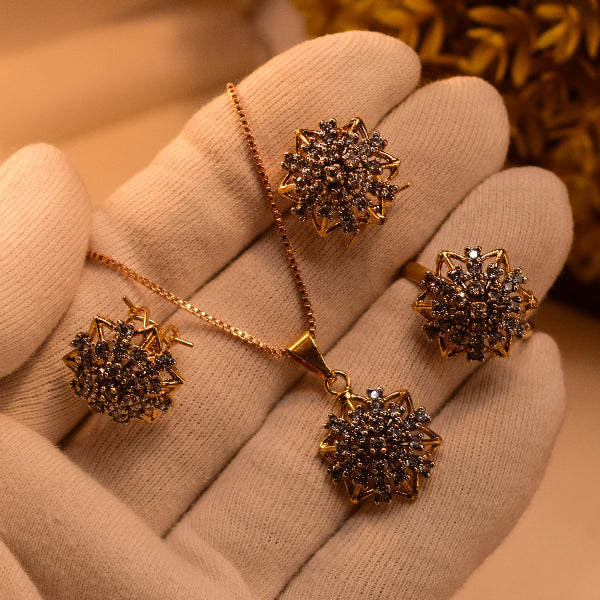 Beautiful Design Gold Plated Crystal Stones Necklace Set for Girls/Women