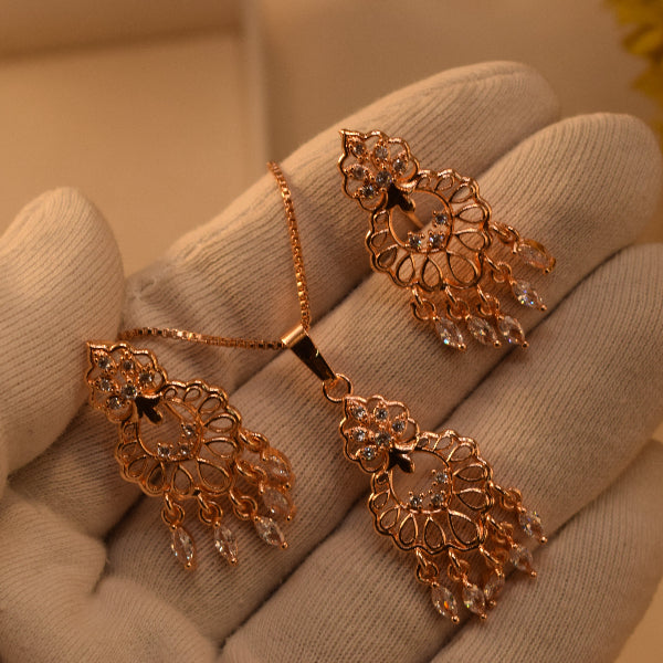 Dazzling Design Gold Plated Crystal Stones Necklace Set for Girls/Women