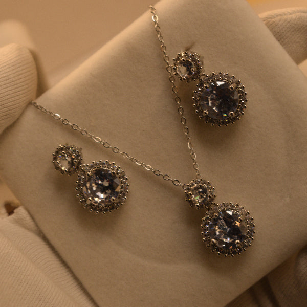 Sparkling Design Silver Plated Crystal Stones Necklace Set for Girls/Women