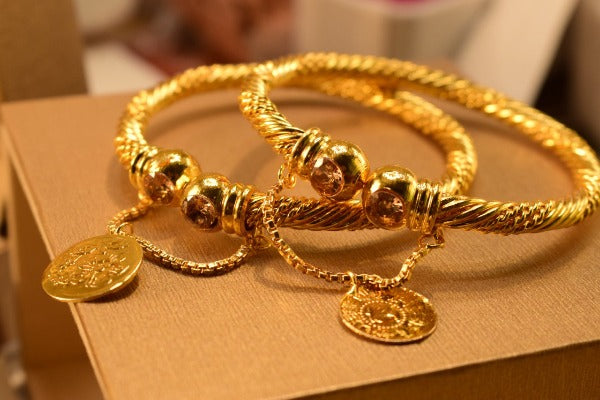 Stylish Coin Zircon Golden Design Bangles Set for Girls/Women - Meerzah