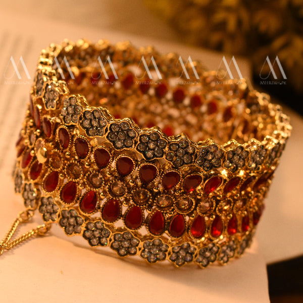 Fancy Unique Design Gold Plated Real Stones Bangle for Girls/Women