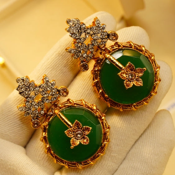Gorgeous Design Gold Plated Crystal Stones Earrings For Girls/women