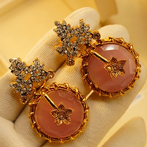 Gorgeous Design Gold Plated Crystal Stones Earrings For Girls/women