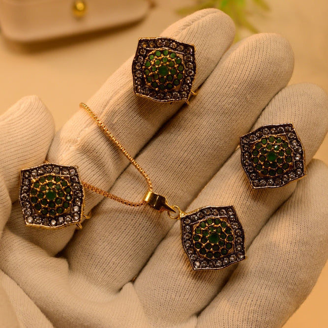 Luminous Design Gold Plated Crystal Stones Necklace Set for Girls/Women