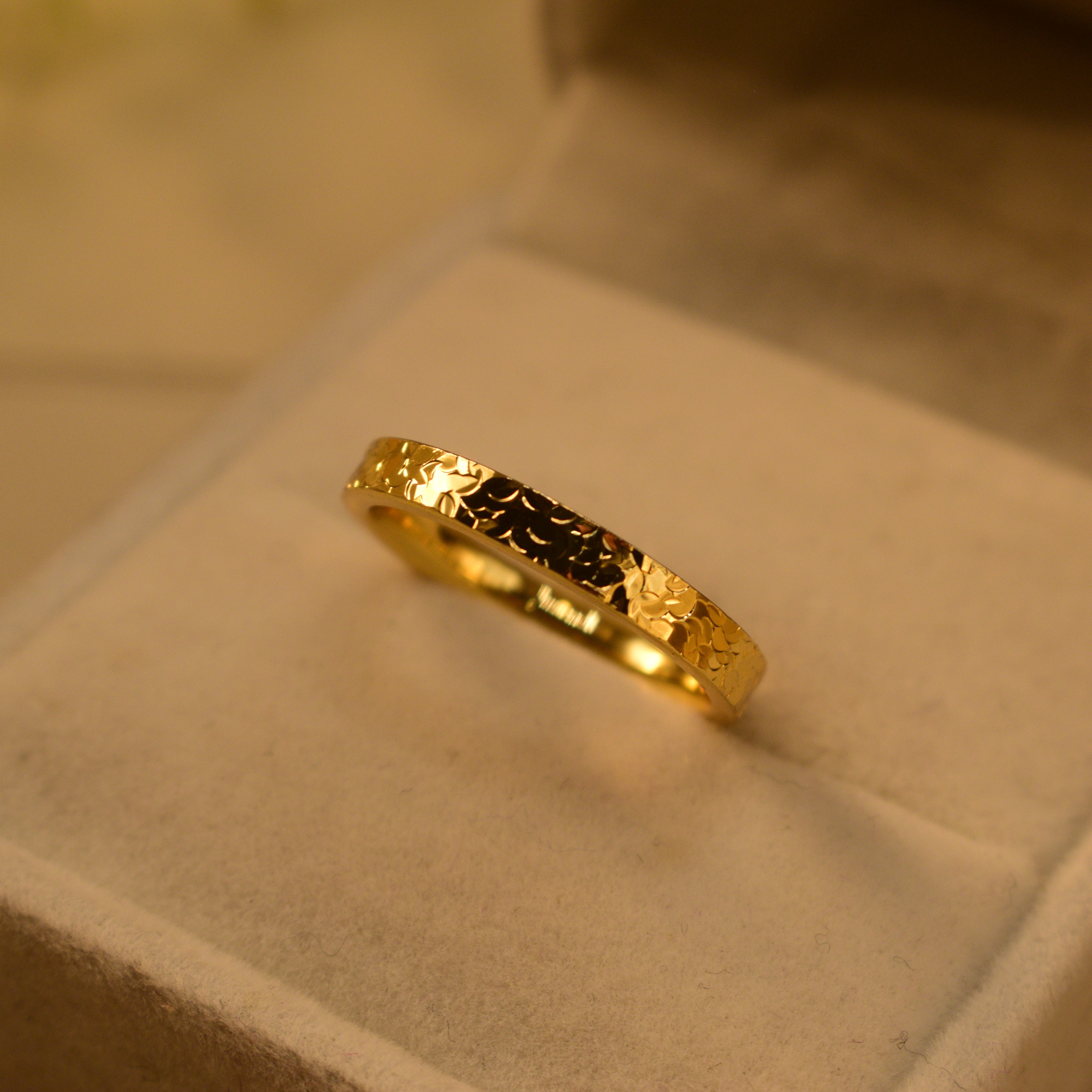 Gorgeous Unique Design Gold Plated Ring For Girls/Women
