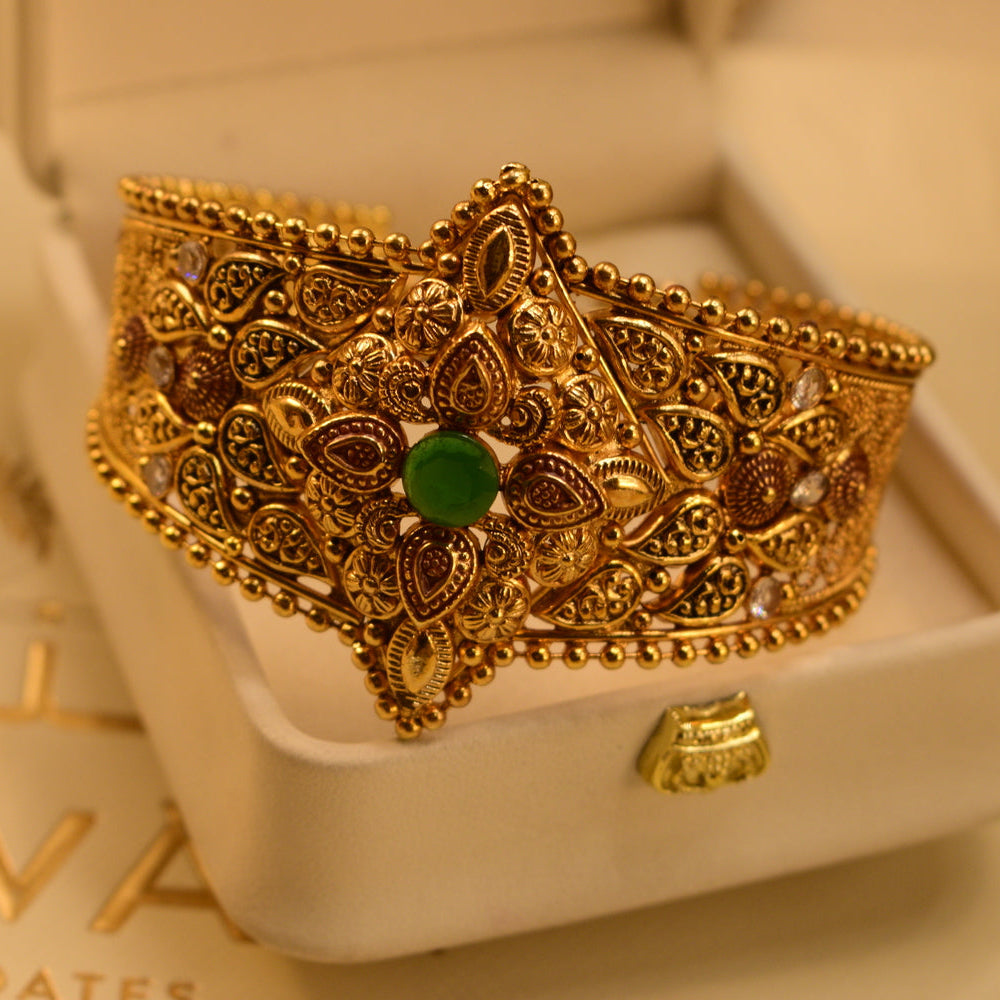 Elegant Design Gold Plated Crystal Stone Bangle for Girls/Women