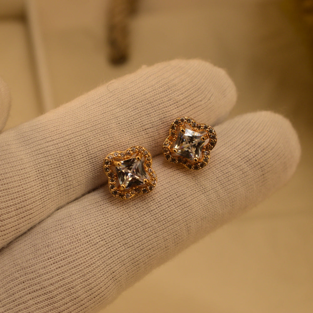 Fancy Design Gold Plated Crystal Stones Earrings For Girls/women