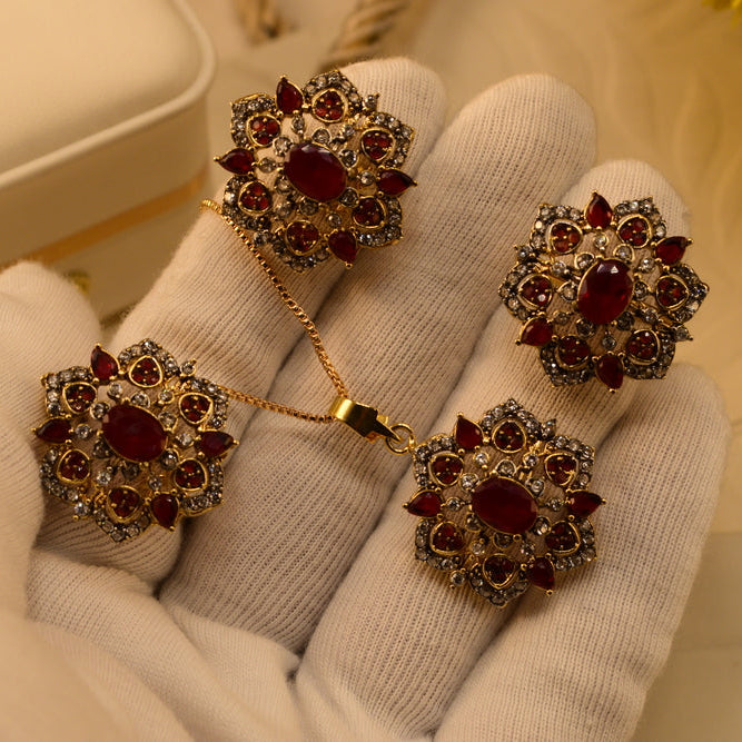 Beautiful Design Gold Plated Crystal Stones Necklace Set for Girls/Women