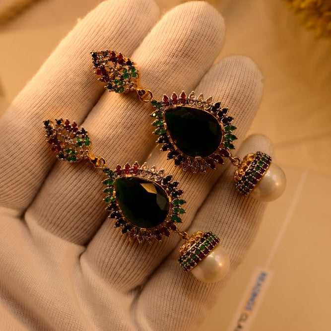 Elegant Design Gold Plated Crystal Stones Earrings For Girls/women
