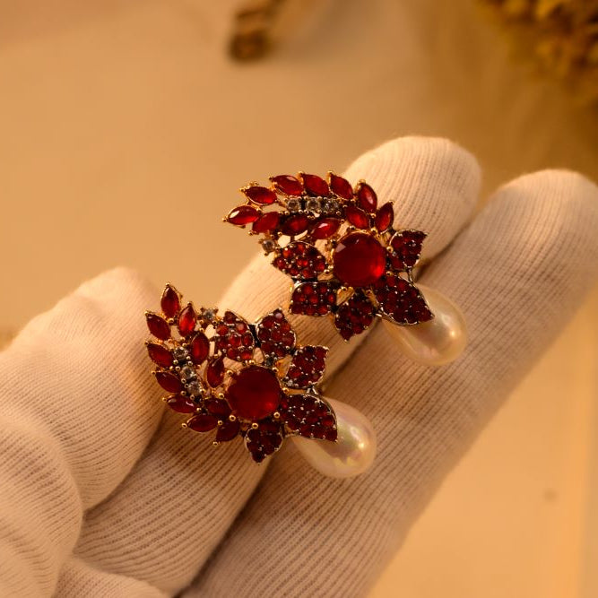 Glamorous Design Gold Plated Crystal Stones Earrings For Girls/women