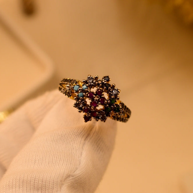 Glamorous Design Gold Plated Crystal Stones Ring For Girls/Women