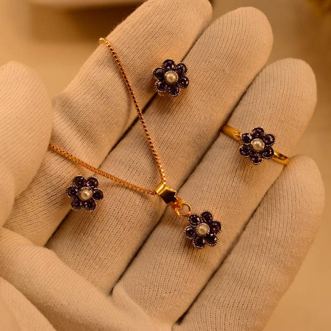 Beautiful Design Gold Plated Crystal Stones Necklace Set for Girls/Women