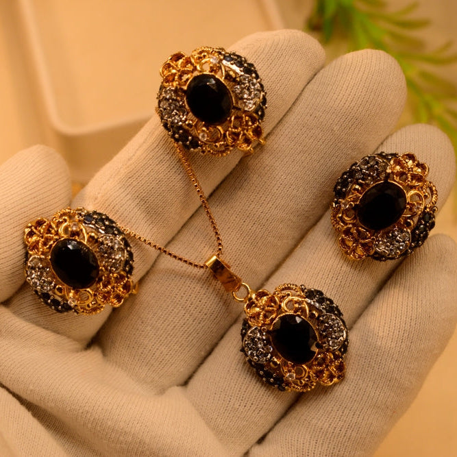 Dazzling Design Gold Plated Crystal Stones Necklace Set for Girls/Women